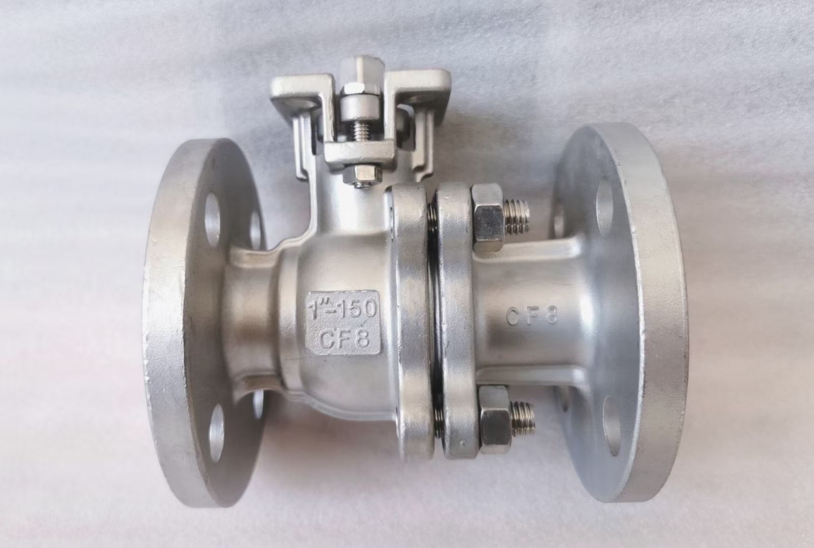 V&aacute;lvula de esfera flutuante de flange de 2 pe&ccedil;as CF8M 