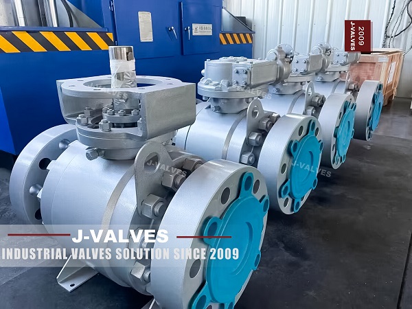 O que torna a válvula esfera munhão ideal para aplicações pesadas