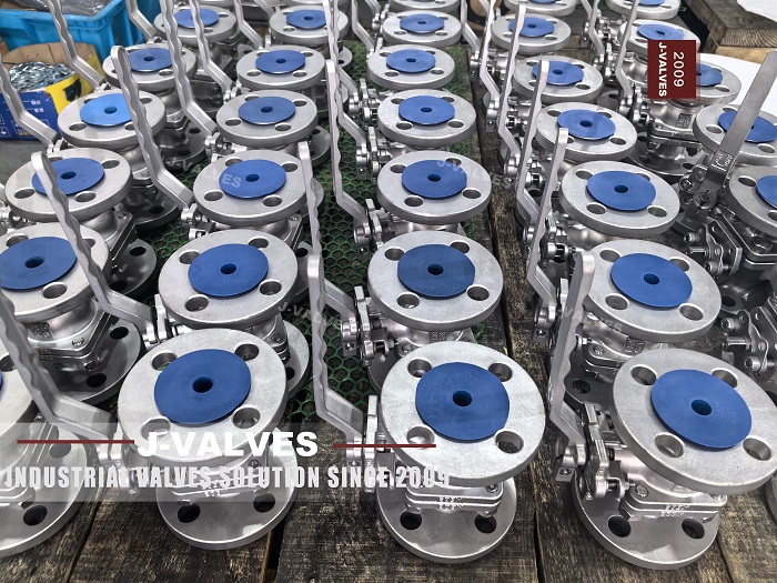 1 V&aacute;lvula de esfera flutuante 150 CF8 (2)