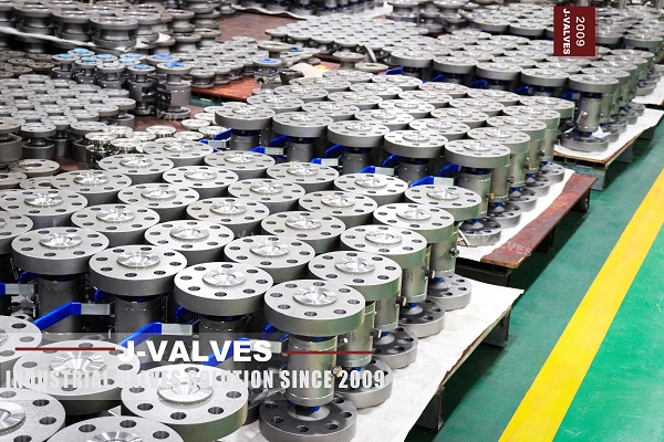 Como selecionar o material apropriado para uma válvula esfera DBB de acordo com as condições de trabalho